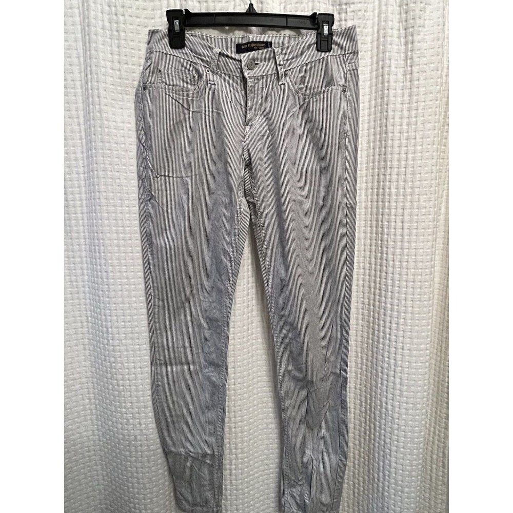Women’s Levis 524 Too Superlow Jeans 28x32 Conductor Railroad Stripes White B1